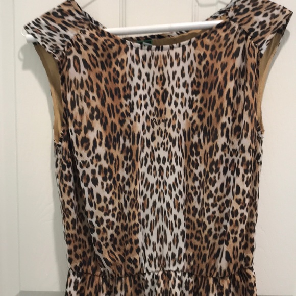 C Wonder dress! - Picture 2 of 4